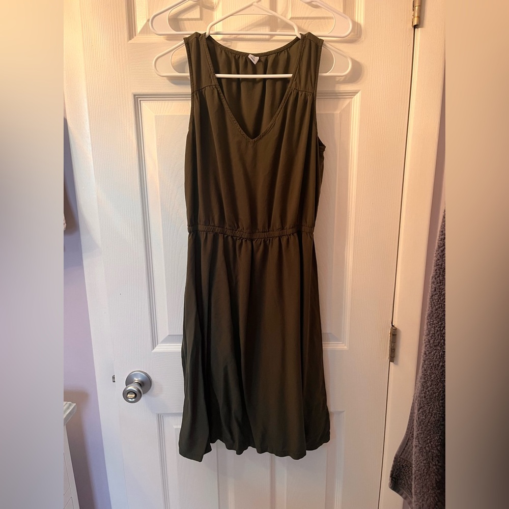 Old Navy Olive Green Sleeveless Dress - Size Medium Tall